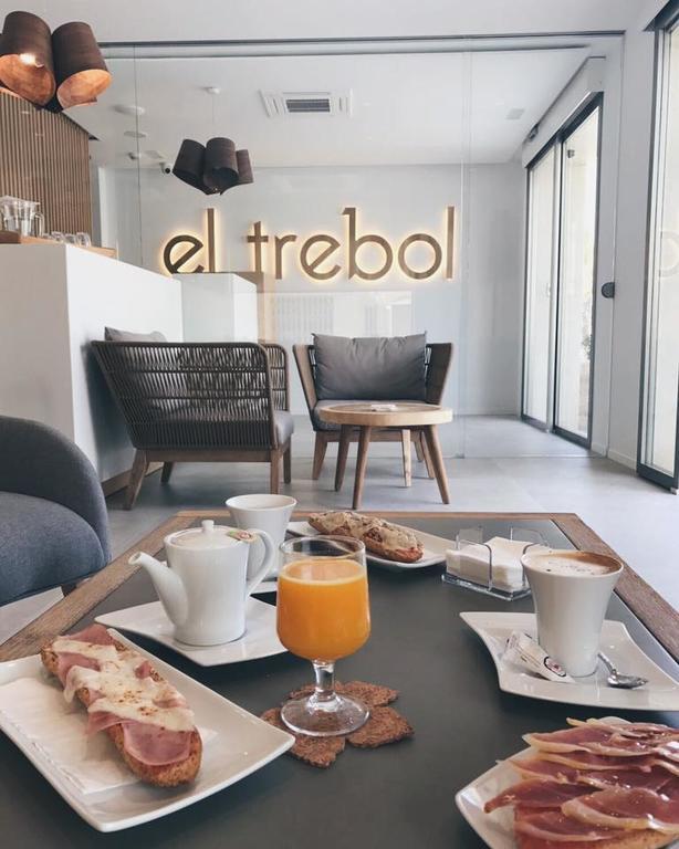 El Trebol Bar & Hotel Only Adults Carboneras Exterior photo